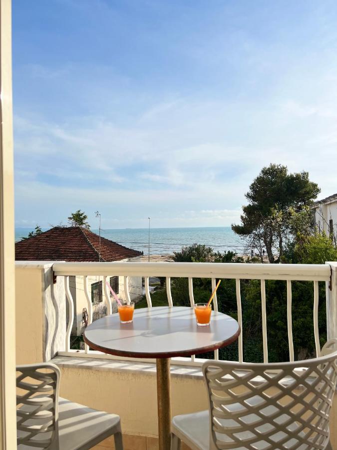 Sea View And Next To Promenade, Studio,1,1 And 2,1 Appartement Durrës